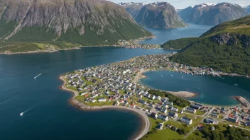 En pittoresk kystby i Norge med en rik maritim kultur.