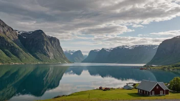 Et idyllisk bilde av Porsangmoen, som viser dens naturskjønne omgivelser og rike kulturelle arv