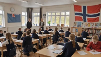 Et bilde av en norsk skole med elever og lærere i et klasserom.