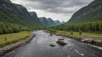 Glomma, Norges lengste elv, som renner gjennom Østlandet.