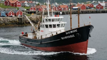 Et norsk fiskefartøy, spesielt et agnskip, fortøyd i havnen.