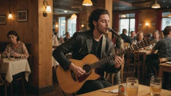 En musiker som spiller gitar på en restaurant, med mennesker som spiser i bakgrunnen.