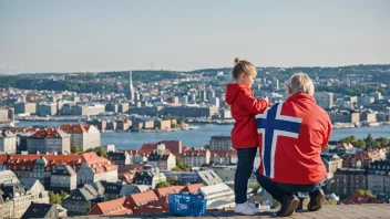 En person eller organisasjon som tar vare på et barn eller en voksen som trenger hjelp.