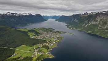 Flyfoto av Ålvundfjords