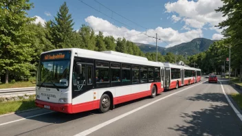 Et bilde av et offentlig transportmiddel med en skilt som indikerer transportplikten.