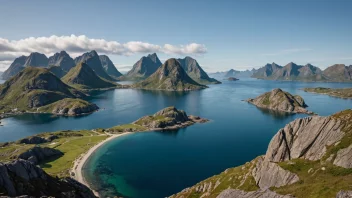 Et fredelig og malerisk sund i Lofoten, Norge.