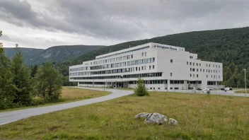 Et sykehusbygg med en skilt som leser 'Feiringklinikkene' på norsk.