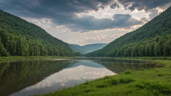 Et fredelig landskap av elven Novaja i Russland