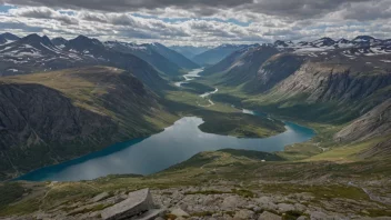 En åndeløs utsikt over Jotunheimen-fjellene i Norge.