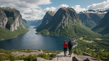 Et pittoreskt reisendeområde i Norge.