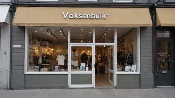 Et fotografi av en butikkfasade med en skilt som leser 'Voksenbutikk' på norsk.