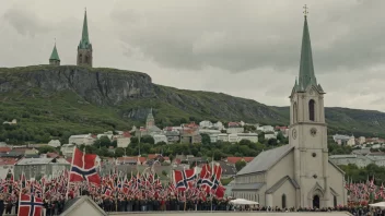 Et norsk flagg vifter i vinden mens folk samles for å feire olsokdag, en helligdag til minne om Olav den Hellige.