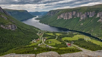 Et malerisk landskap av Kviteseid, som viser dens naturskjønnhet.