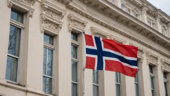 Norges ambassade i Moskva, Russland, er en statelig bygning med et norsk flagg som vifter stolt i vinden.