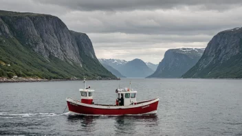 En liten fiskebåt nær kysten av Norge, med et naturskjønt landskap i bakgrunnen.