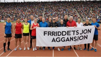 En gruppe mennesker i idrettsklær samlet rundt en løpebane, med et banner med teksten 'Friidrettsorganisasjon' i bakgrunnen.