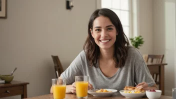 En person som spiser frokost med et hint av nødvendighet.