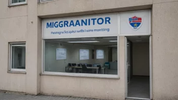 Et migrationskontor med en skilt som leser 'Migrationskontor'.