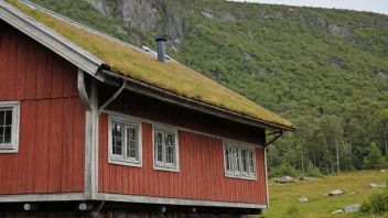 Et tradisjonelt norsk hus med fokus på takkantvernet.