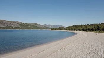 En vakker strand i Norge med en fredelig atmosfære.