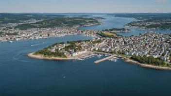 Flyfoto av byen Sandefjord, Norge