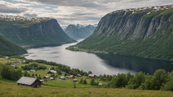 Et naturskjønt landskap av Rudshøgda, som viser stedets naturskjønnhet og lokale attraksjoner.