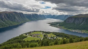 Et malerisk landskap av Vestnes kommune med sin karakteristiske norske arkitektur og naturskjønnhet